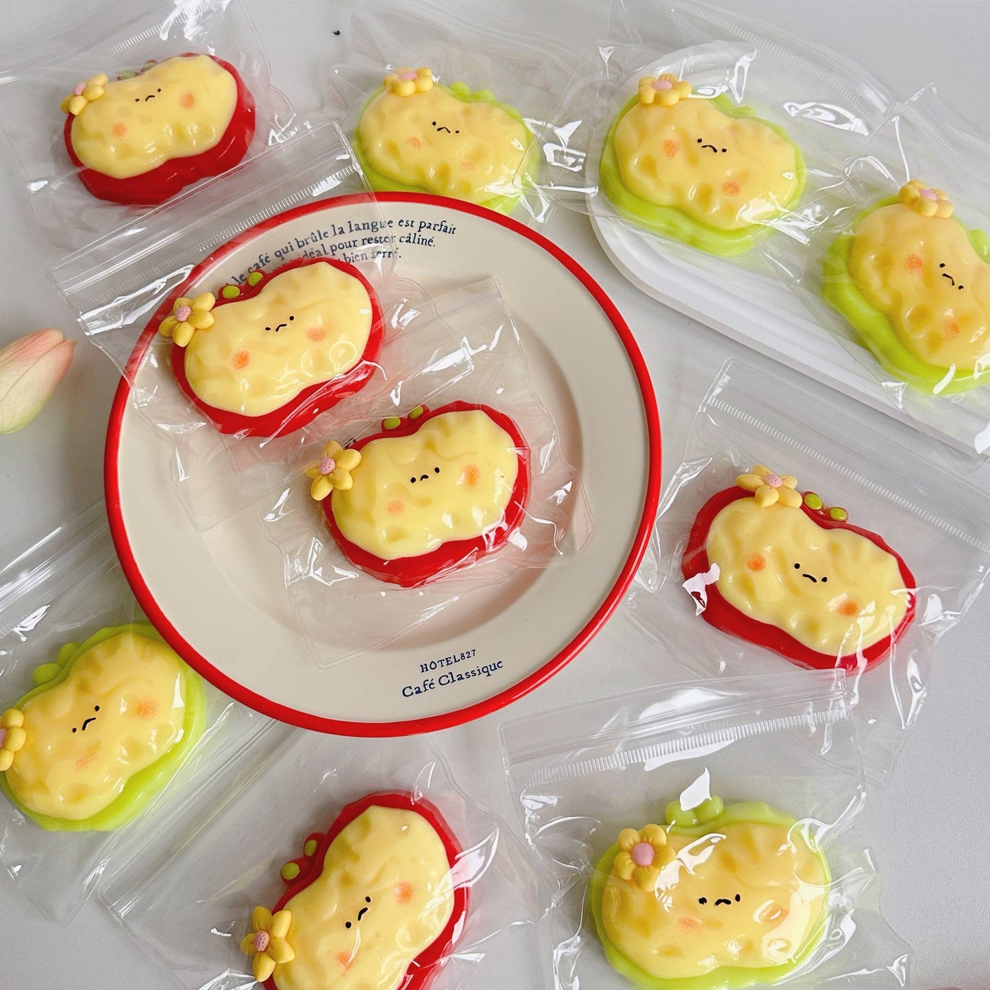 Cute Red Apple Stress Relief  Taba Squishy Toy : Green